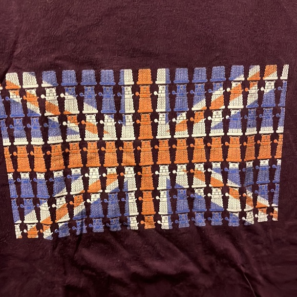 Dr Who Daleck/UK FLAG. NWOT. Size M - Picture 2 of 3